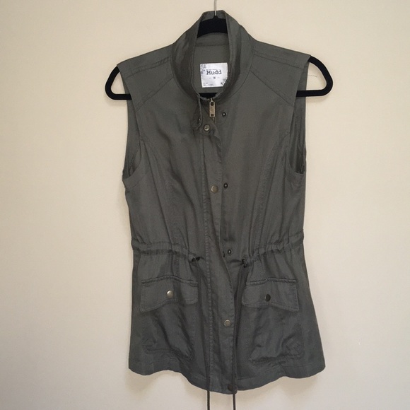 Khaki Green Zippered Vest   Size M - Picture 2 of 6